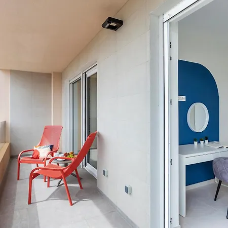 4 Bedroom Beautiful In ميدولين